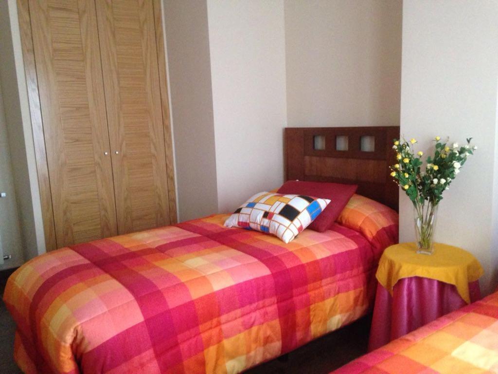 La Plazuela Navaluenga Villa Bagian luar foto